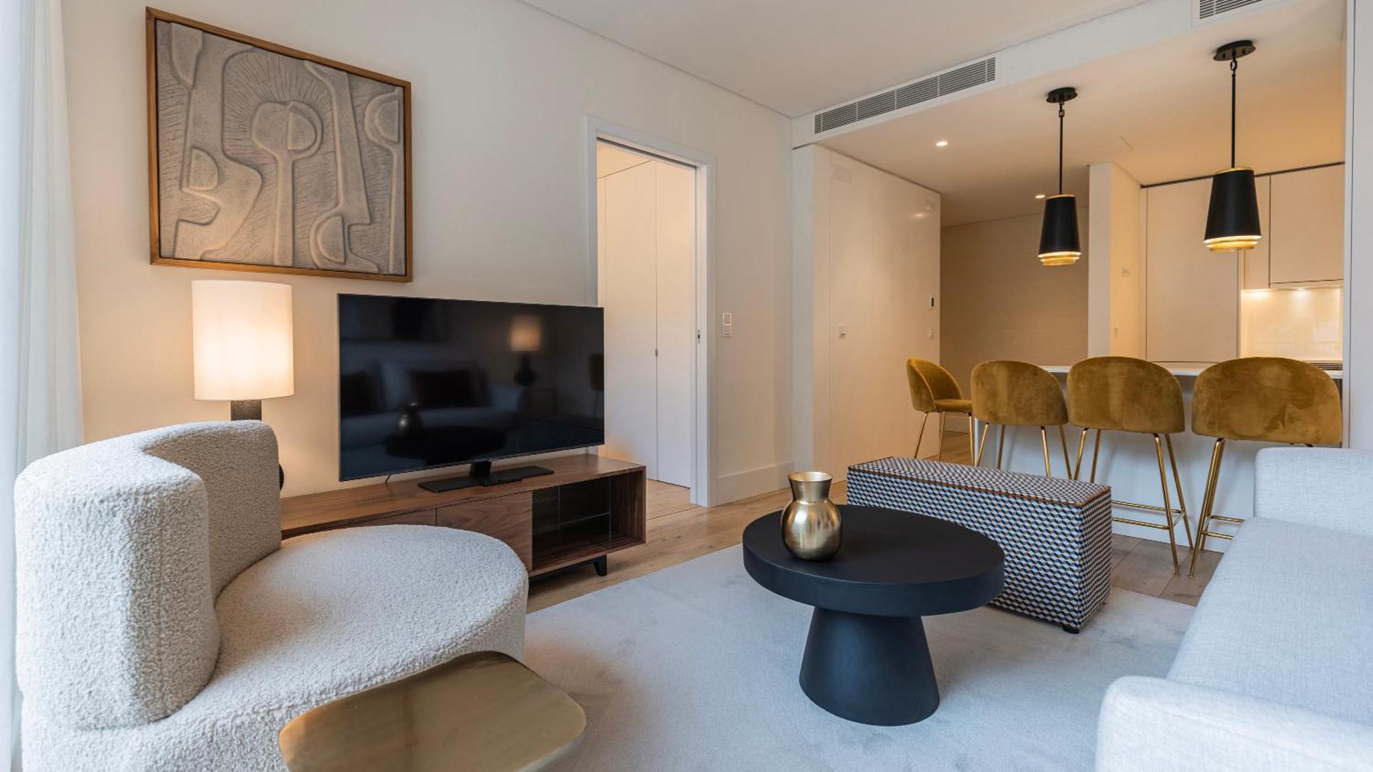 Deluxe 1 Bdr W/ Pool View By Lovelystay Lissabon