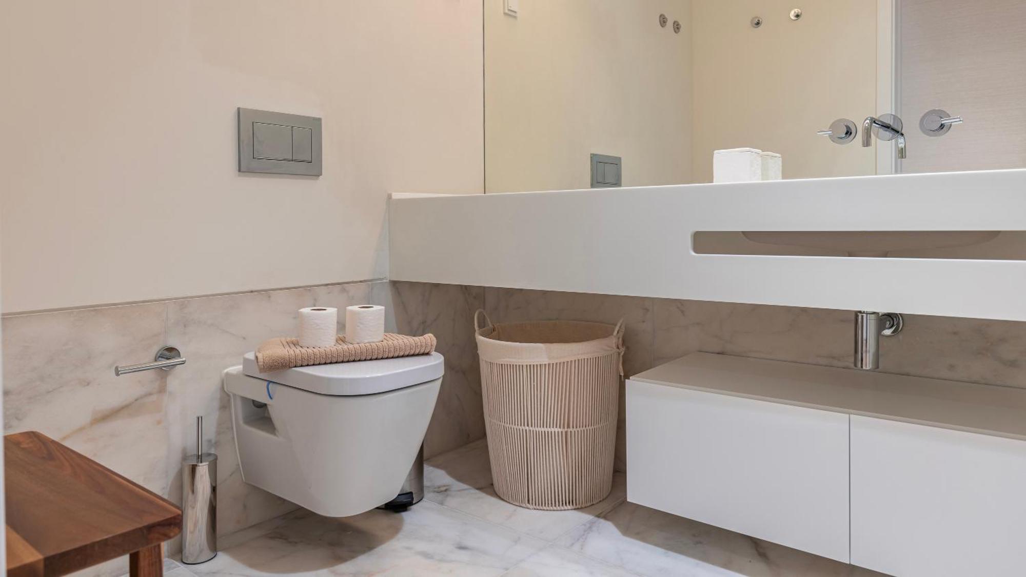 Apartment Deluxe 1 Bdr W/ Pool View By Lovelystay